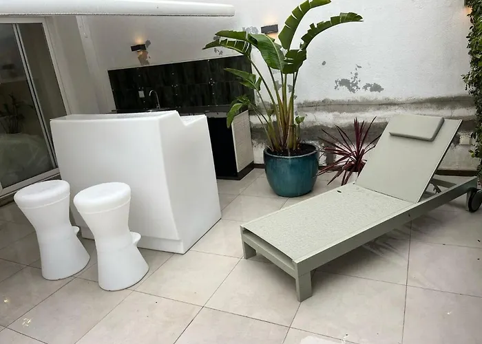 Amazing 2 Bed With Ac Terrace 6min Walk Appartement Cascais