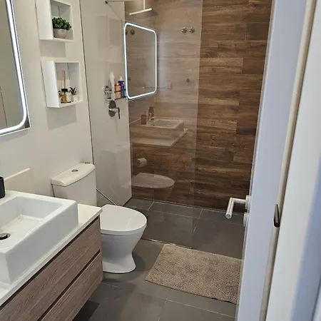 Apartment Amazing 2 Bed With Ac Terrace 6min Walk