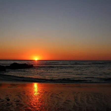 Amazing 2 Bed With Ac Terrace 6min Walk * Cascais