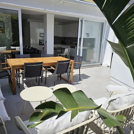 Apartment Amazing 2 Bed With Ac Terrace 6min Walk Cascais