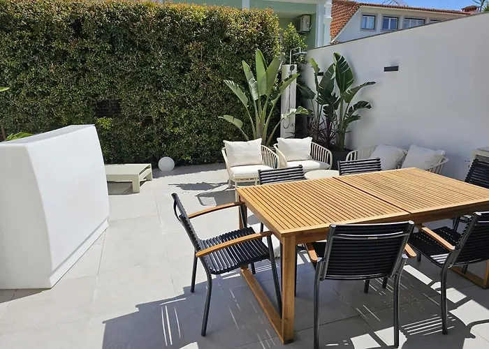 Amazing 2 Bed With Ac Terrace 6min Walk Apartamento