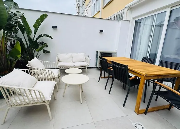 Amazing 2 Bed With Ac Terrace 6min Walk Apartamento
