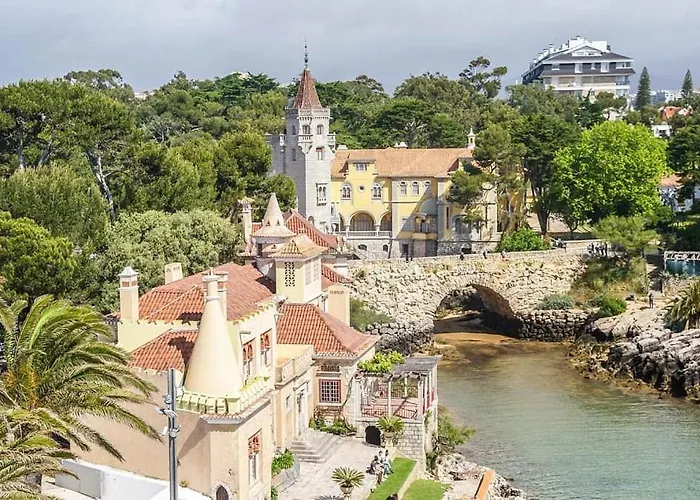 Amazing 2 Bed With Ac Terrace 6min Walk * Cascais
